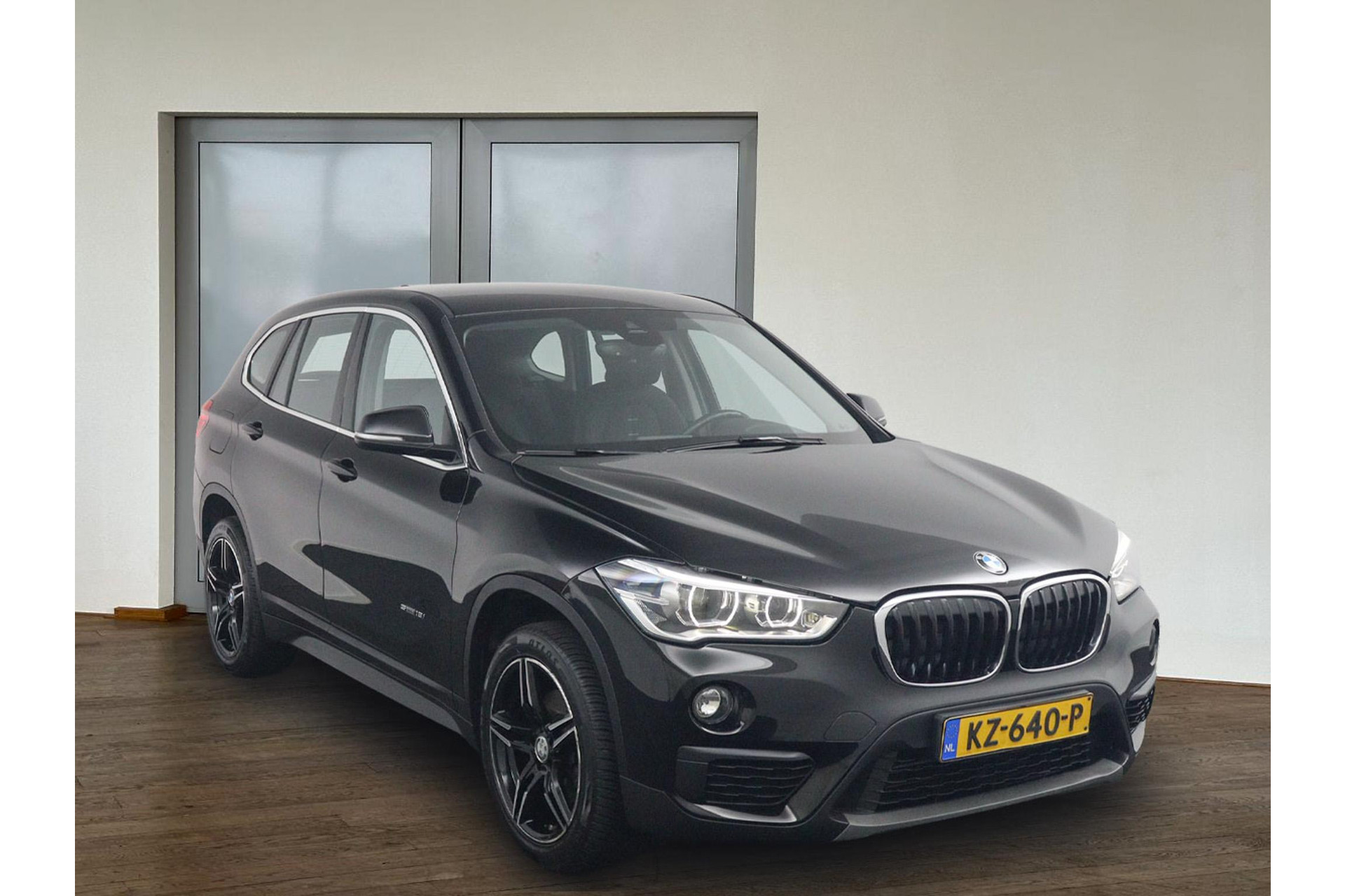 BMW X1 sDrive18i Centennial Executive*NAVI*SPORTSTOEL*ECC